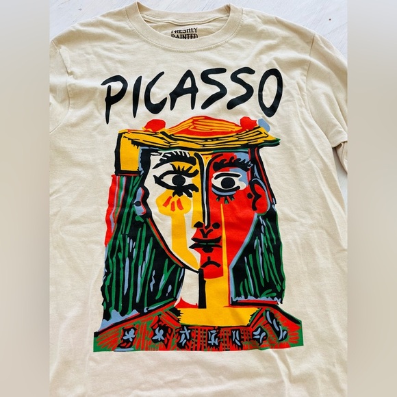 Urban Outfitters Freshly Painted Picasso Woman In A Hat Long Sleeve Tee NWOT - Picture 4 of 7